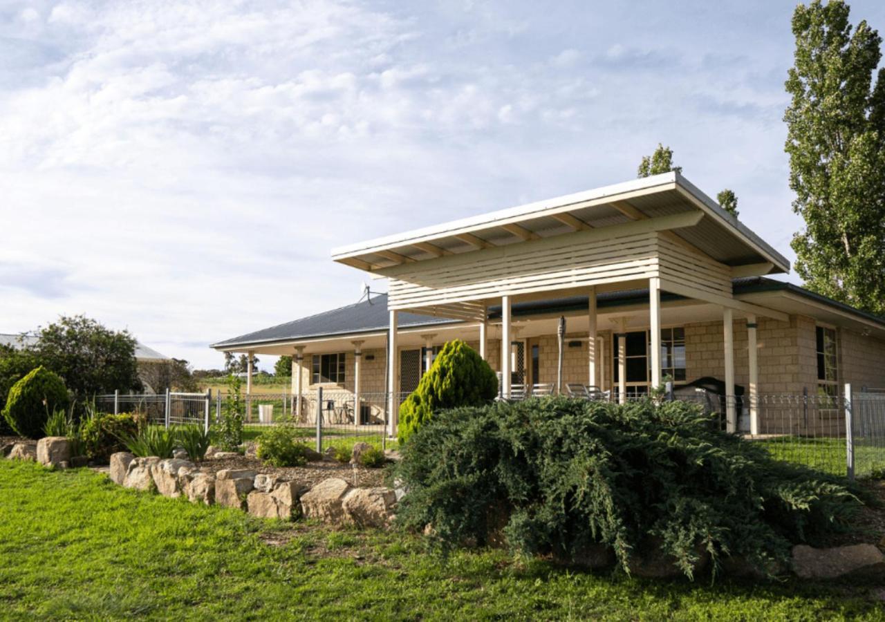 Aparthotel Ridgemill Estate Stanthorpe Exterior foto